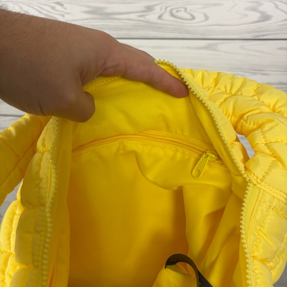 Free People FP Movement Quilted Carryall Bag Sour Citrus NWT - Picture 13 of 13
